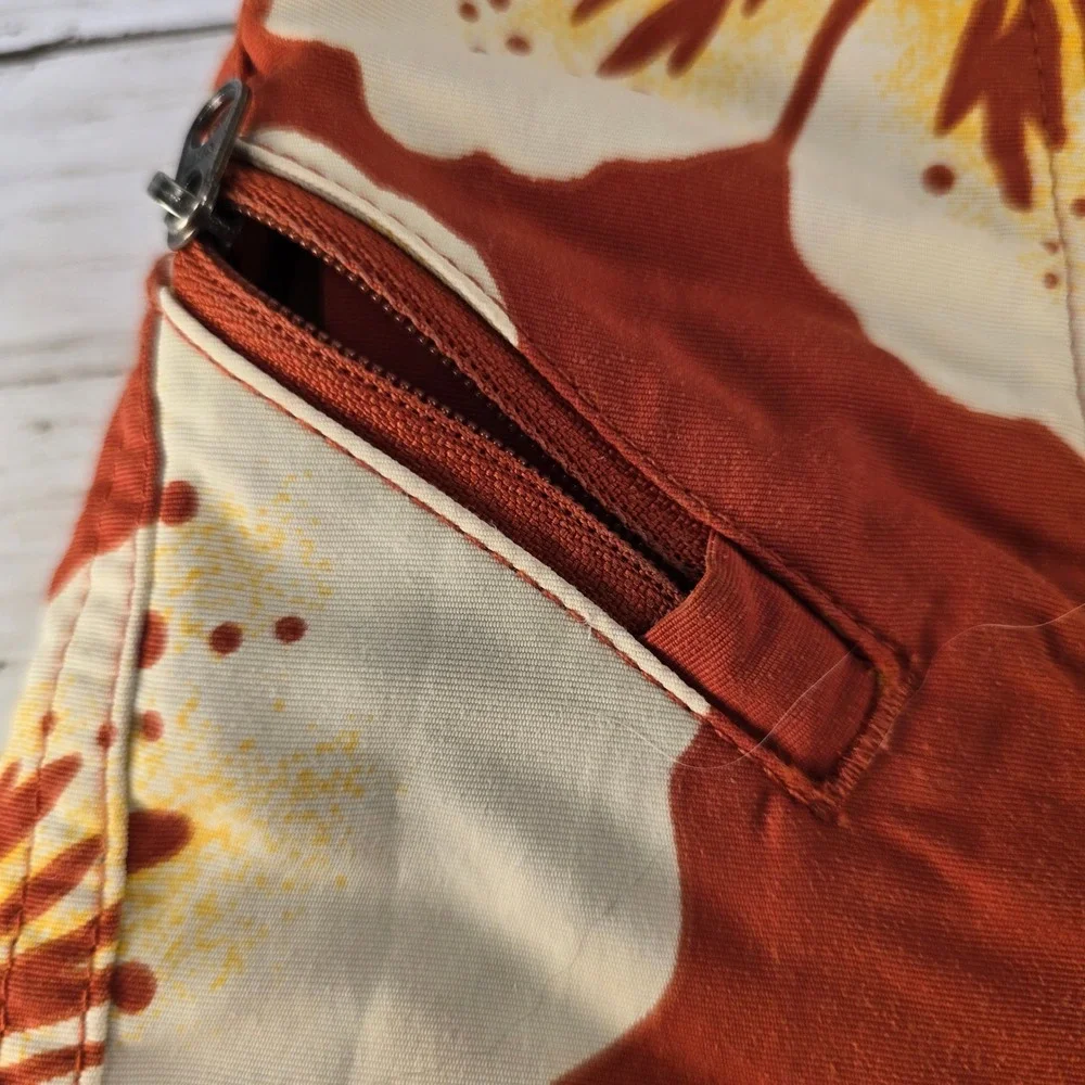 Patagonia Mens 32 Board Shorts Hibiscus Floral Orange Yellow Swim Trunks S0619